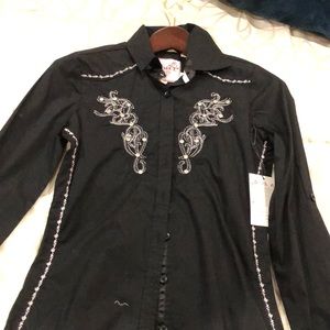 Brand new long sleeve shirt